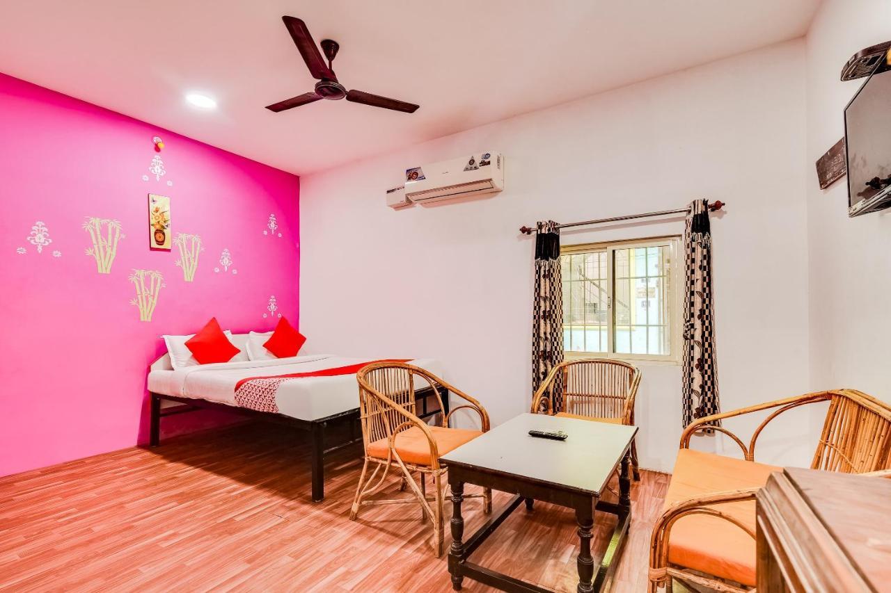 Oyo 62555 Victoria'S Heritage Otel Pondicherry Dış mekan fotoğraf